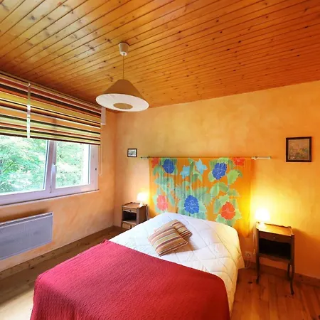 Chalet En Couleurs *