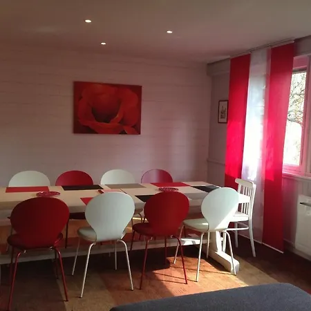 En Couleurs 샬레 종루프 롱지메르